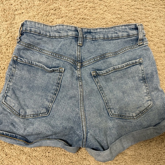 Old Navy Light Blue Jean Shorts - Picture 4 of 4